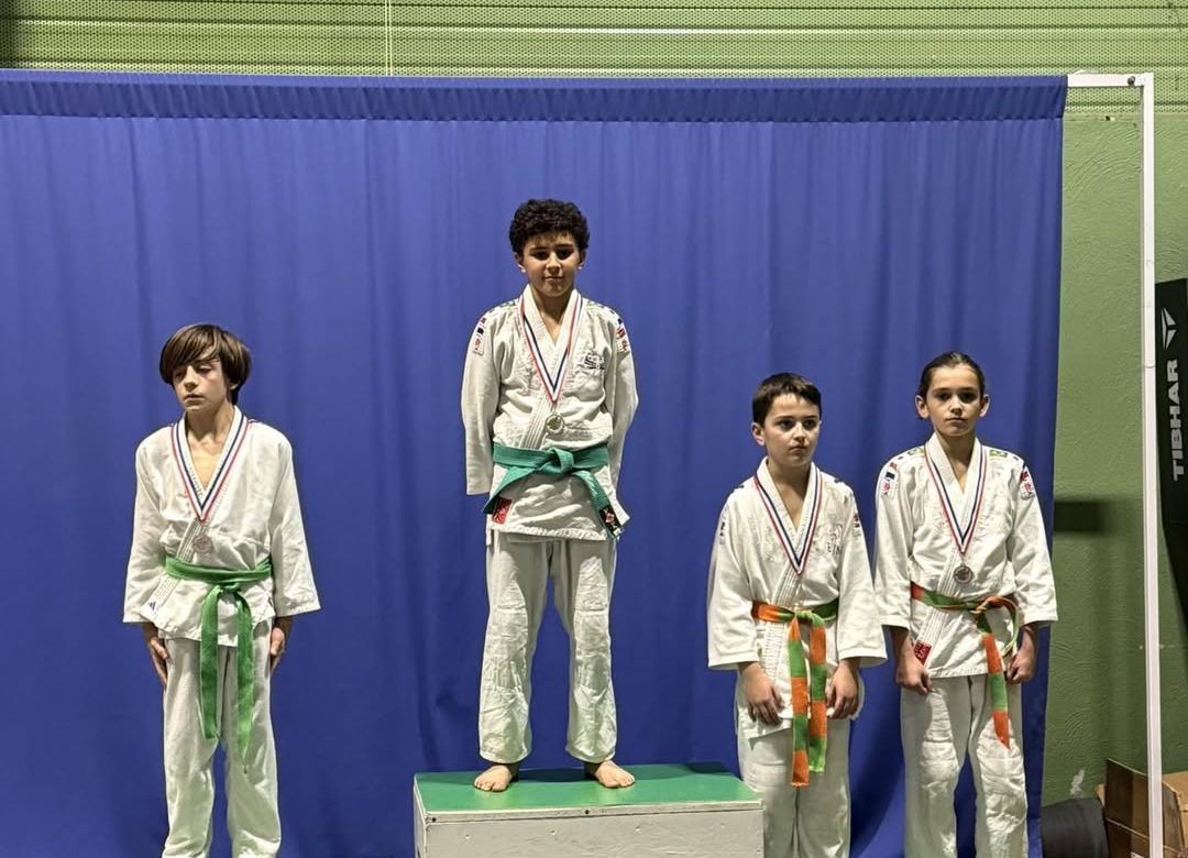 2ᵉ District Benjamins – Mèze